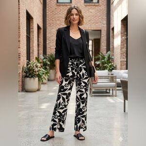 Will Smith Black & White Floral Pants Size 4 | side slit hem Strech career ofic